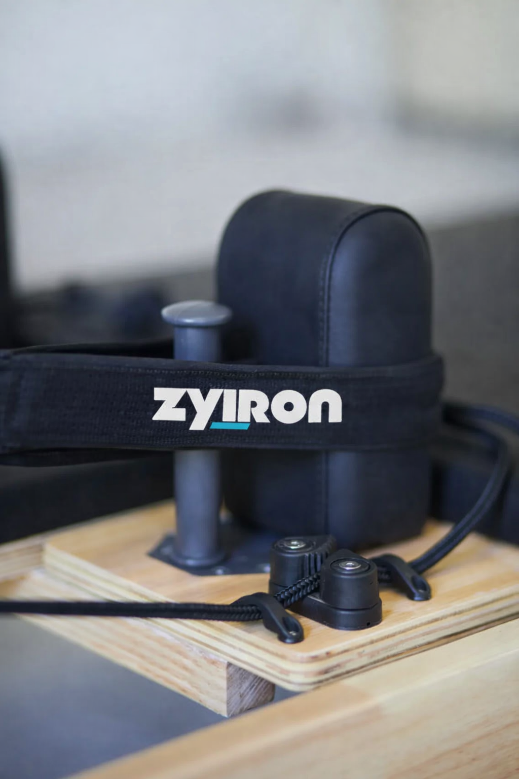 Reformer Pilates con Torre en Canarias | ZYIRON Reformer Tower Elite™